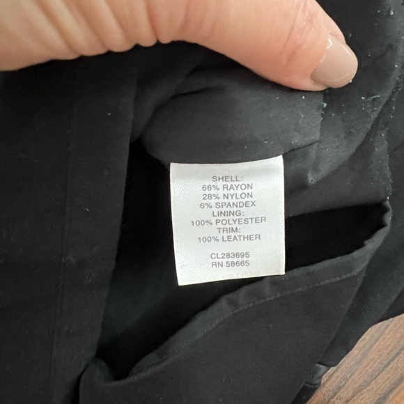 Classiques Entier structured top with leather trim - Picture 7 of 9